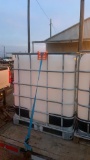 Water storage tote