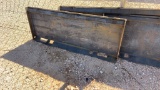 Closed weld quick attach plate