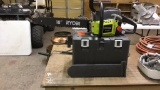 RYOBI 18” 2cycle gas chainsaw w/heavy duty case