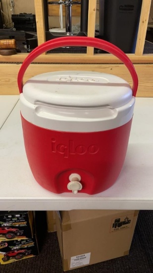 Igloo water cooler