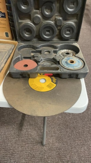 Lot of grinding wheels