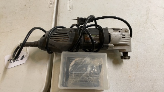 Genesis oscillating tool & bits