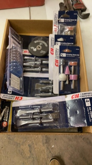 Lot of air chisels,grinding stones & cutt-off