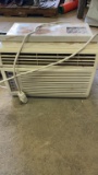 Window air conditioner unit