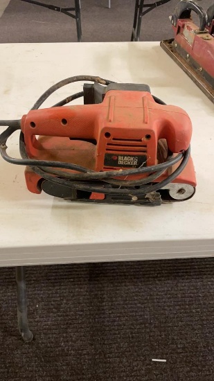 Black & Decker belt sander