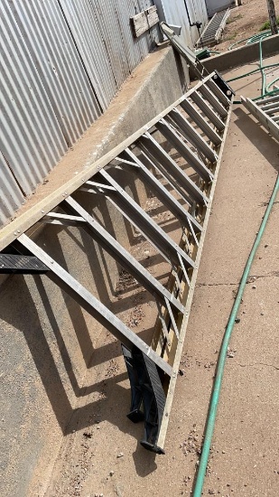 12ft fiberglass step ladder