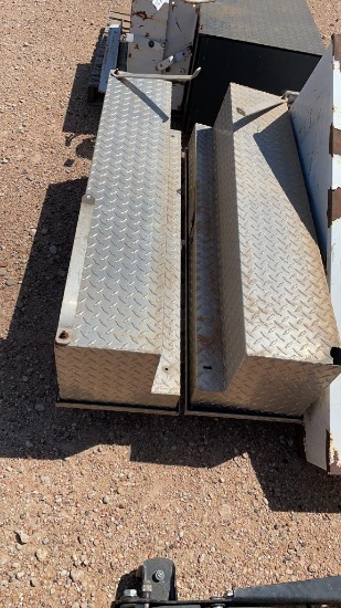 Pair of side mount toolboxes