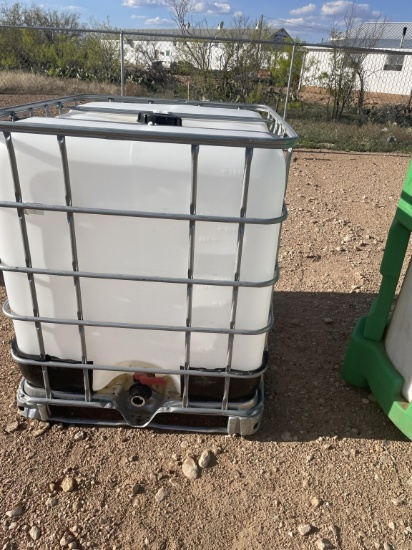Chemical tote
