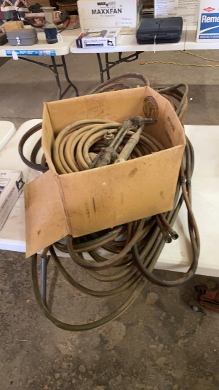 Cutting torch hoses,regulator, heads
