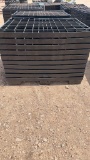 Lot of 10 plastic pallets