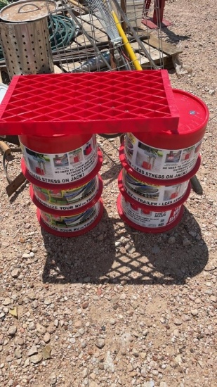 Set of 6 trailer jack blocks