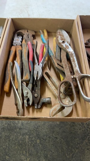 Assorted pliers