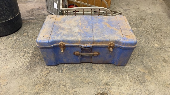 Box w/misc contents