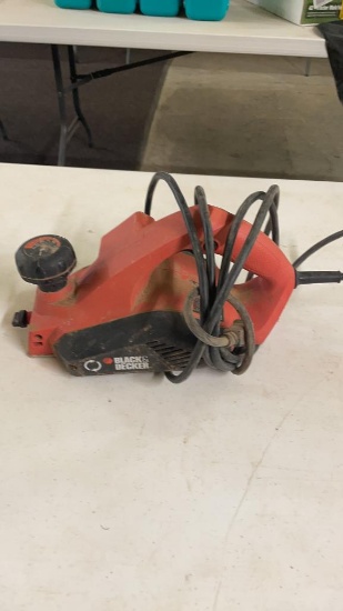 Black & Decker planer