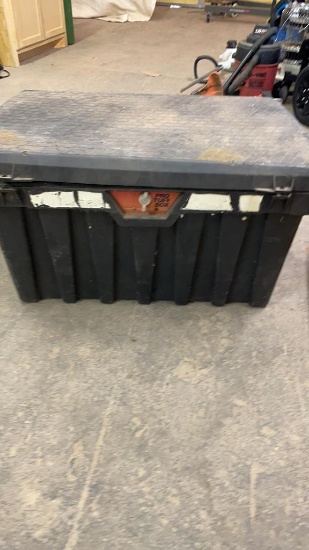 Storage box
