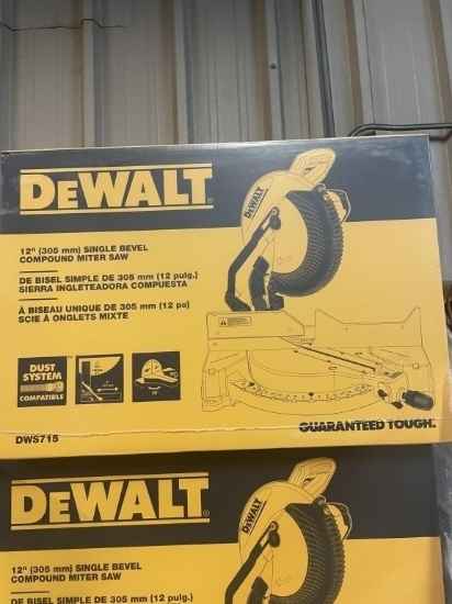 New Dewalt DWS715 12” compound miter saw