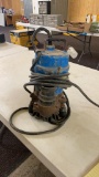 Submersible pump