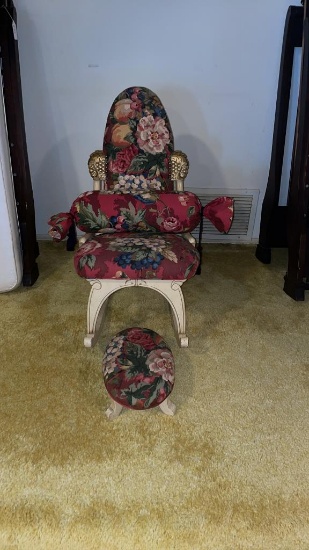Small floral rocker w/pillow & foot stool