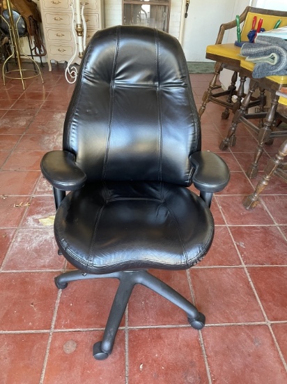 Small office chair
