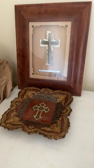 Framed cross & cross plate