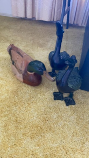 3 Ducks
