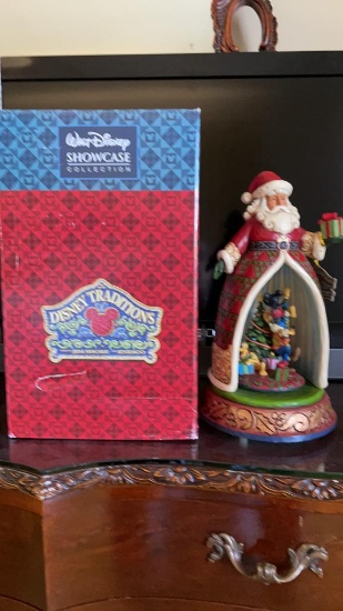 Jim Shore Walt Disney Showcase musical Christmas