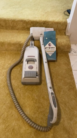 Electrolux vacuum & extra bags