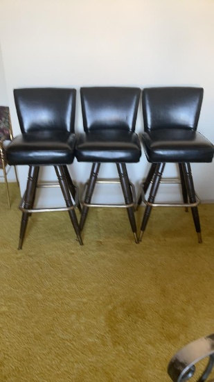 Set of 3 black bar stools