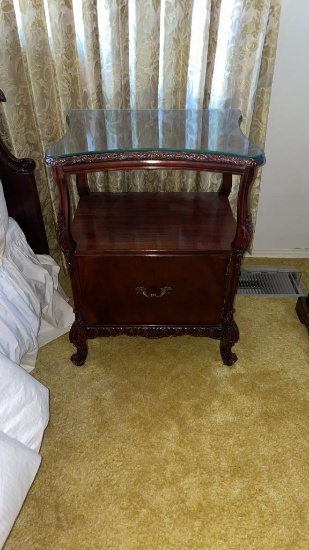 Night stand