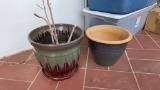 2- ceramic pots