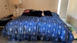 Tempur Pedic adjustable King bed w/bedding