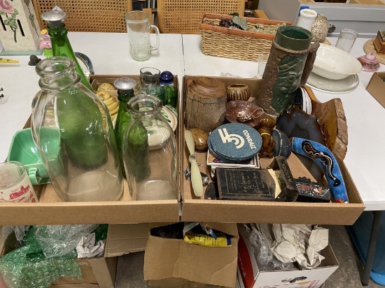 2 boxes of snow gloves,old bottles,shot