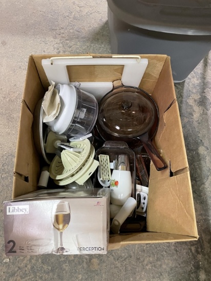 Box of kitchen items