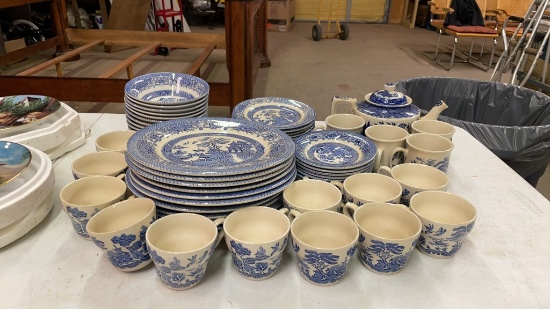 66pcs of EIT of England dinnerware