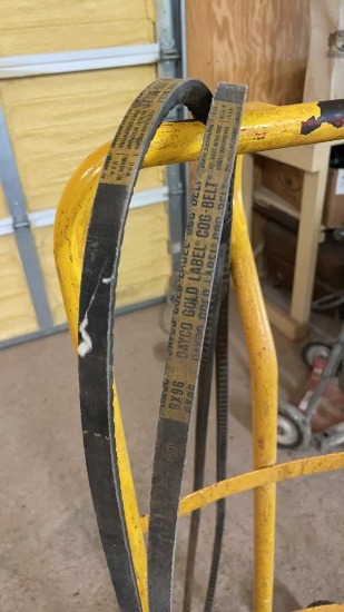 Dayco BX96 v-belt