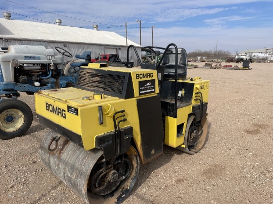 BOMAG BW100AD roller compatcor