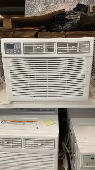 Refurbished Arctic Wind 230v/18,000btu window a/c