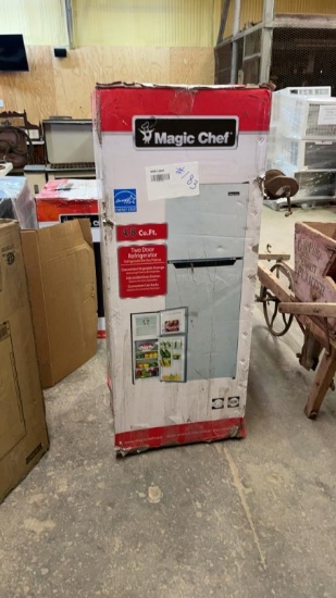 Magic Chef 4.8cu ft Two Door refrigerator