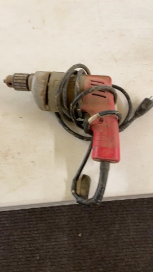 Milwaukee 3/8” drill