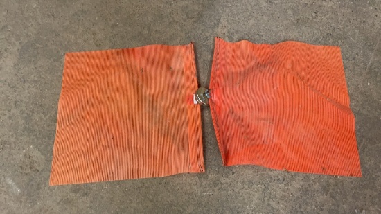 2 Magnetic oversized load flags