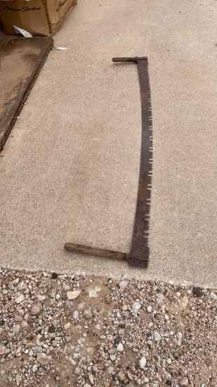 Antique coarse tooth crosscut saw