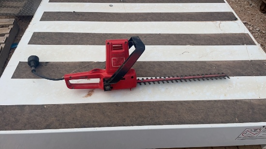16” hedge trimmer