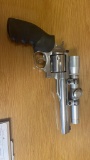 Ruger Redhawk. .44mag