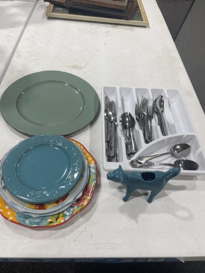 Misc plates,creamer & silverware