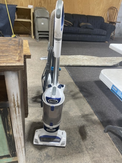 Shark vacuum