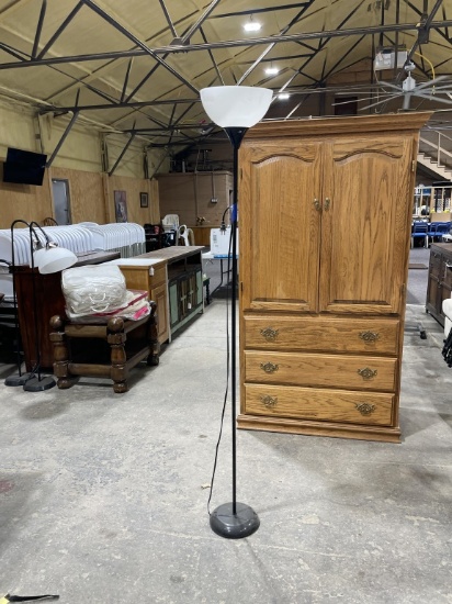Floor lamp
