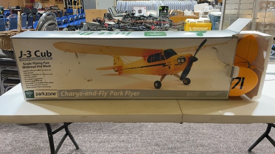 Charge-and-Fly model airplane