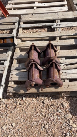Lot of 4 Gee Coupling