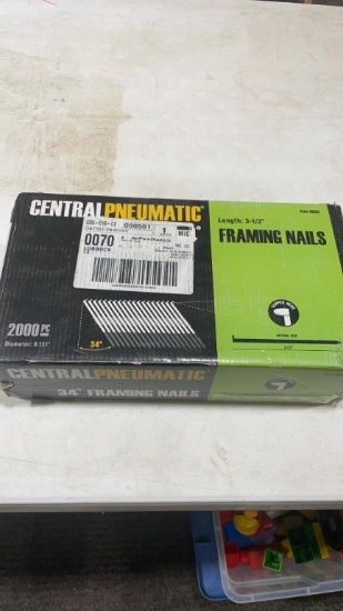 New Central Pneumatic 2000pc 3-1/2” framing nails