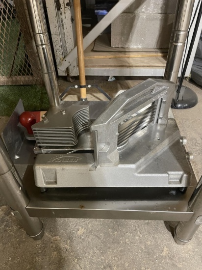 Food prep tomato slicer